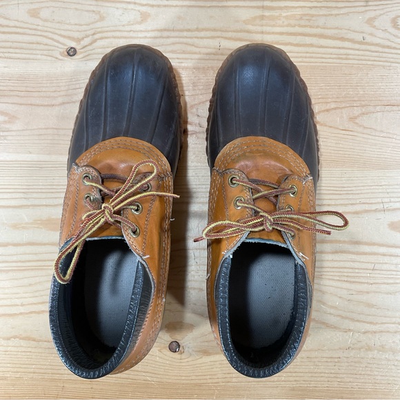 VTG LL Bean Maine Hunting Boot
Low W/ Cuff Ankle
3 eye
Men’s 7 M
Tan/Brown - Picture 3 of 9